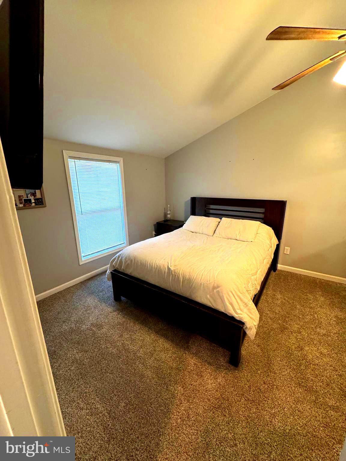 WOODSIDE MANOR - Residential