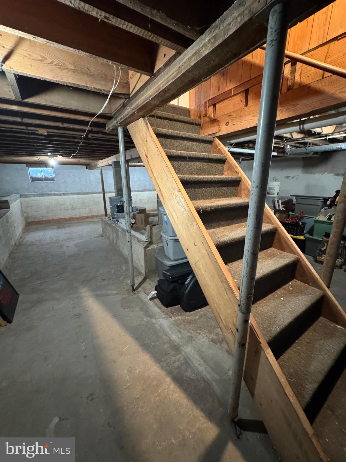 WOODSIDE MANOR - Residential