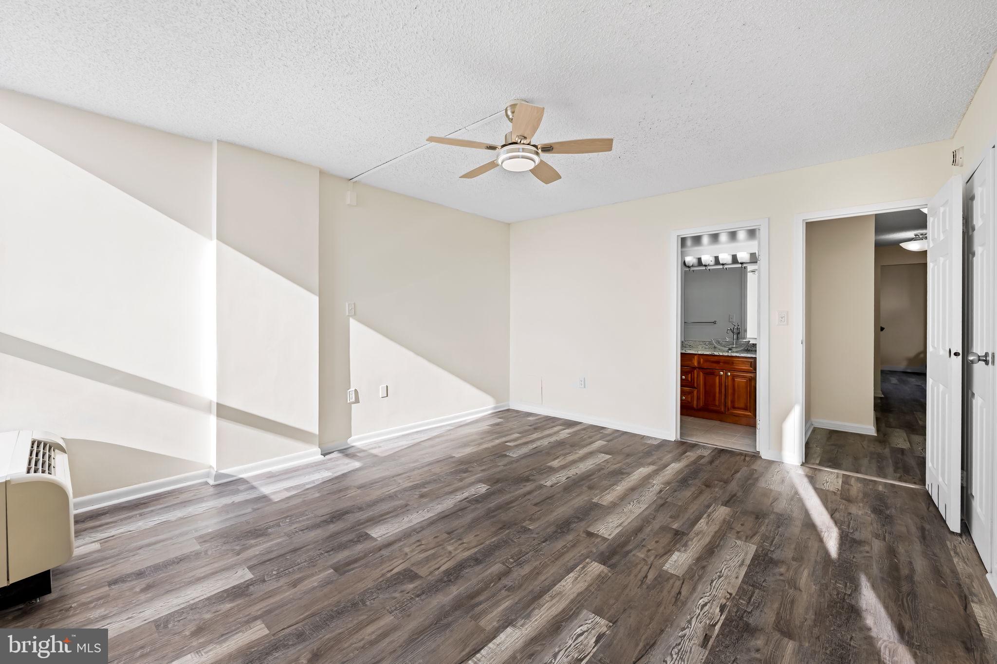 RIDGELY TOWSON CENTER - Residential