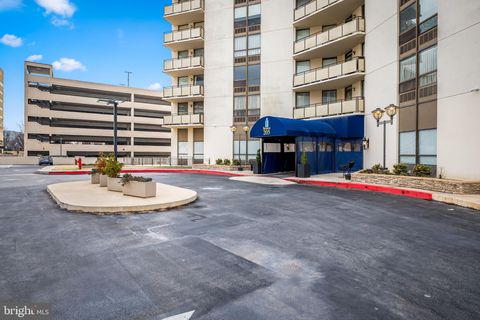 Photo of 205 E Joppa Road #1505, TOWSON, MD 21286 (MLS # MDBC2148634)