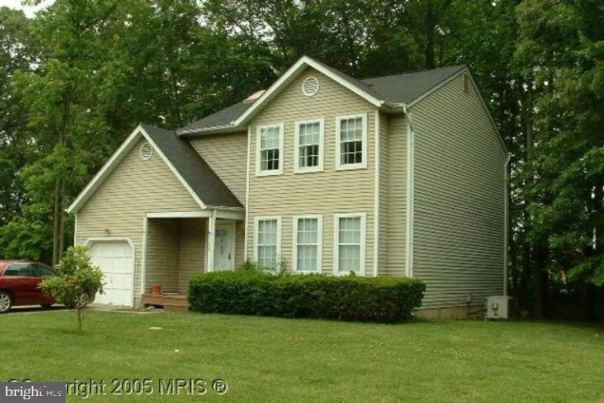 Now Available – Spacious Black Walnut Cove Home for Rent!
Live in one of the area's most desirable neighborhoods with this charming 3-bedroom, 2.5-bath colonial-style home, available for a one-year lease or longer. Nestled among mature trees, this property offers a peaceful setting with unbeatable access to nearby schools, parks, shopping, and dining.
Enjoy a spacious layout featuring a formal living room, a separate dining room, and a cozy family room with a wood-burning fireplace, all just off the kitchen. Step outside through brand-new sliding doors to a freshly built deck and a brick patio—ideal for entertaining or relaxing by a fire pit. The large backyard is perfect for outdoor living. This home also includes a One-car garage. Full, unfinished basement for extra storage. Fresh paint throughout. Brand new carpet, all appliances included
Neighborhood amenities: tot lot and community pier on Black Walnut Creek
Ready for immediate move-in and easy to show.
Apply today via Long & Foster – select 'Rentals' to get started!