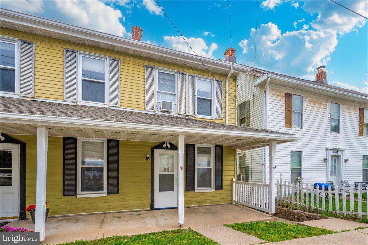 NONE AVAILABLE - Residential Lease