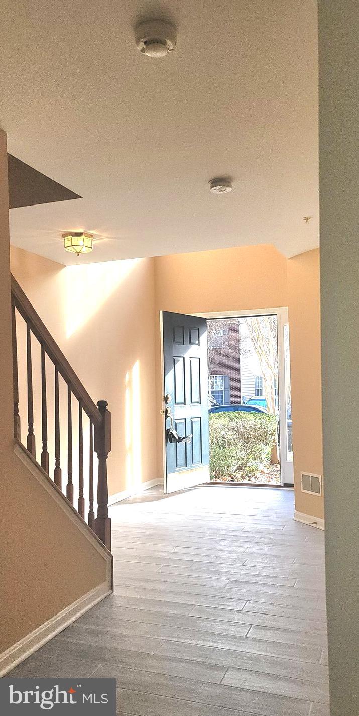 RUSSETT - Residential Lease