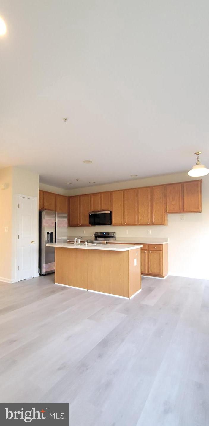 RUSSETT - Residential Lease