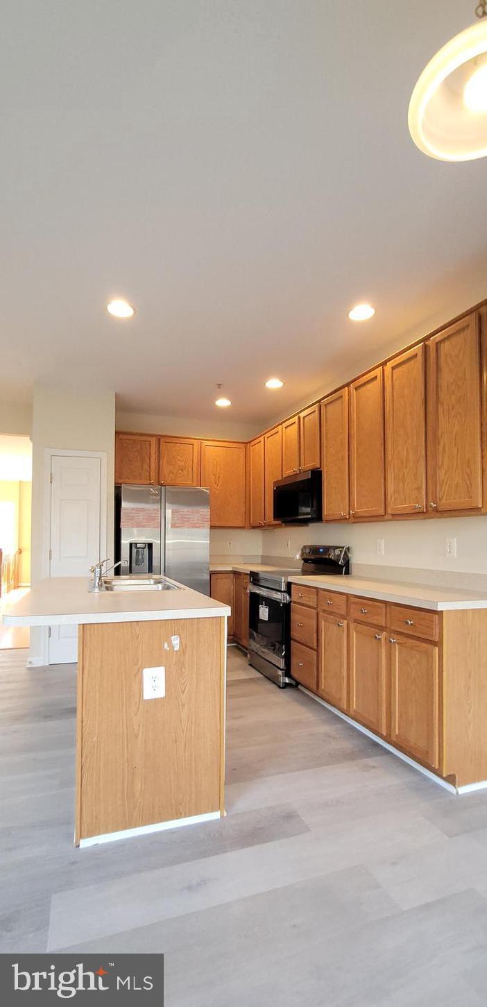 RUSSETT - Residential Lease