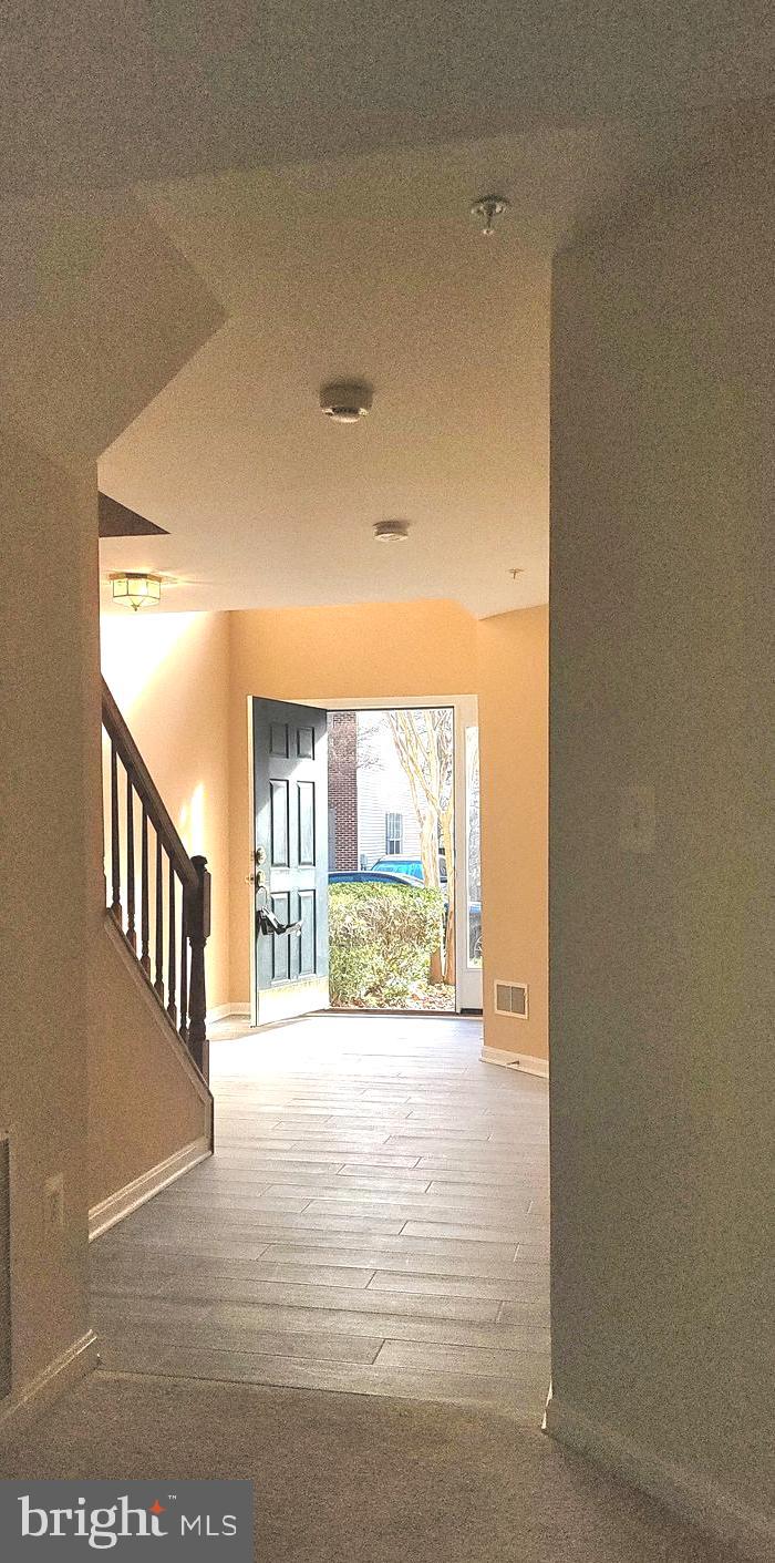 RUSSETT - Residential Lease