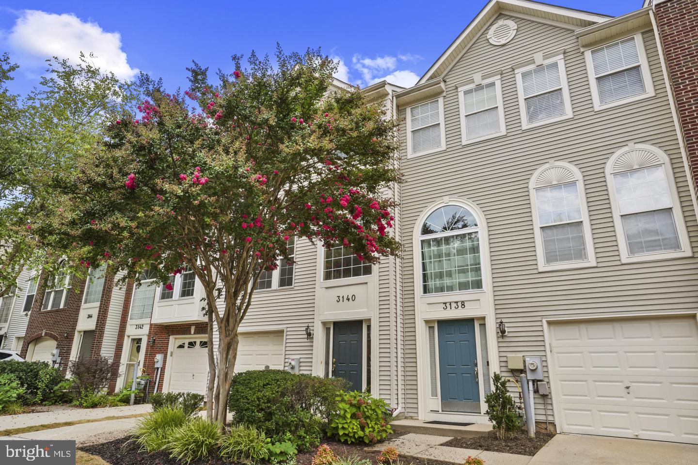 RUSSETT - Residential Lease