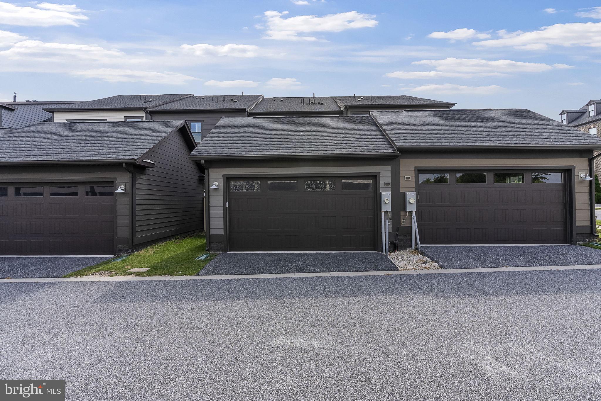 GREENLEIGH AT CROSSROADS - Residential