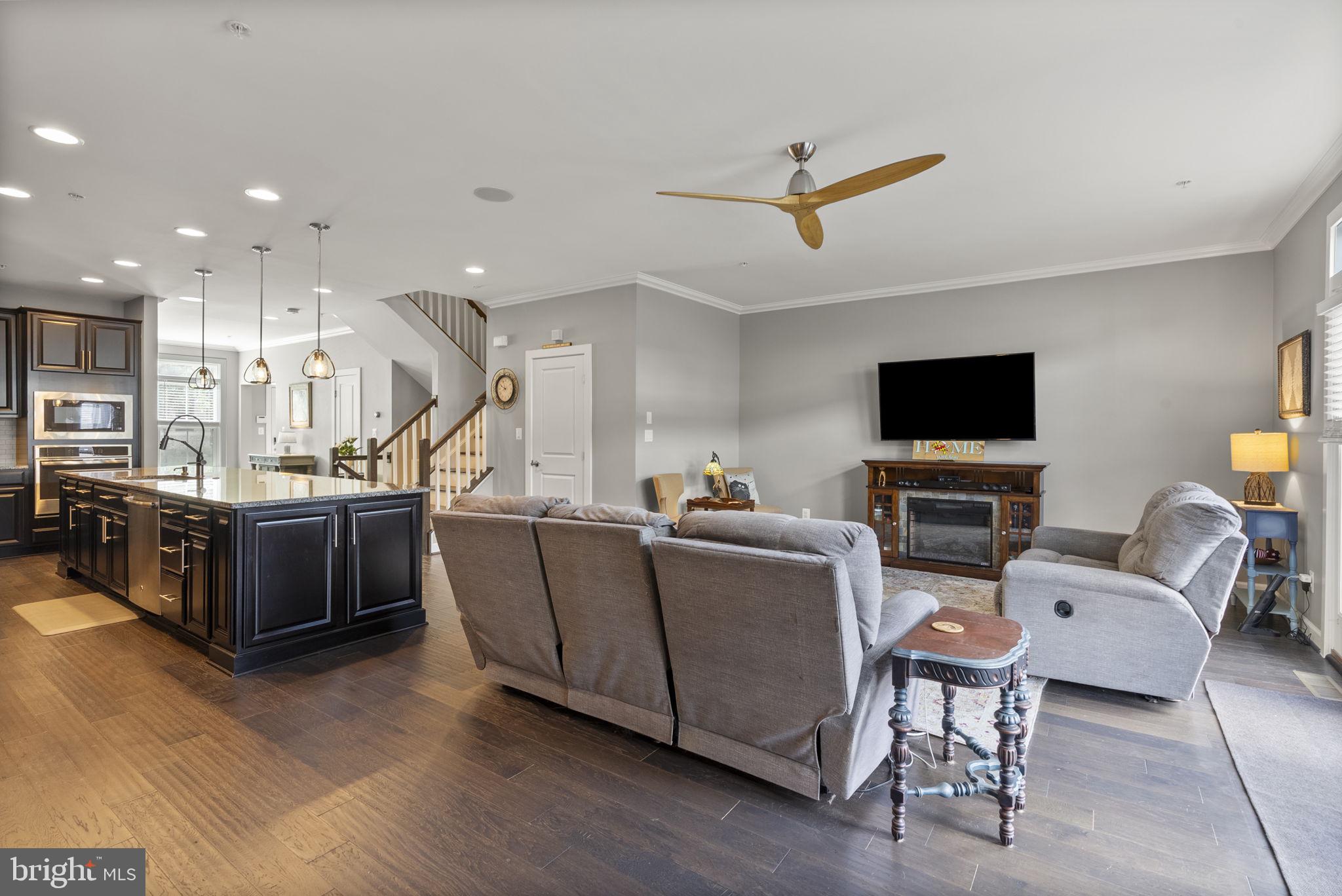 GREENLEIGH AT CROSSROADS - Residential