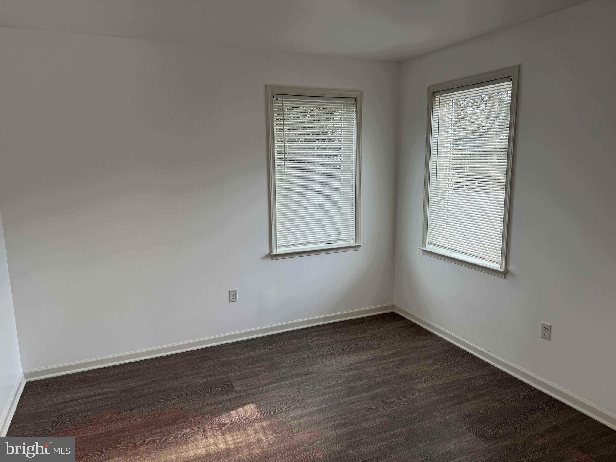 ROXBOROUGH - Residential Lease