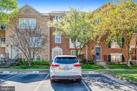 13847 COLEMAN COURT CENTREVILLE VA 20120