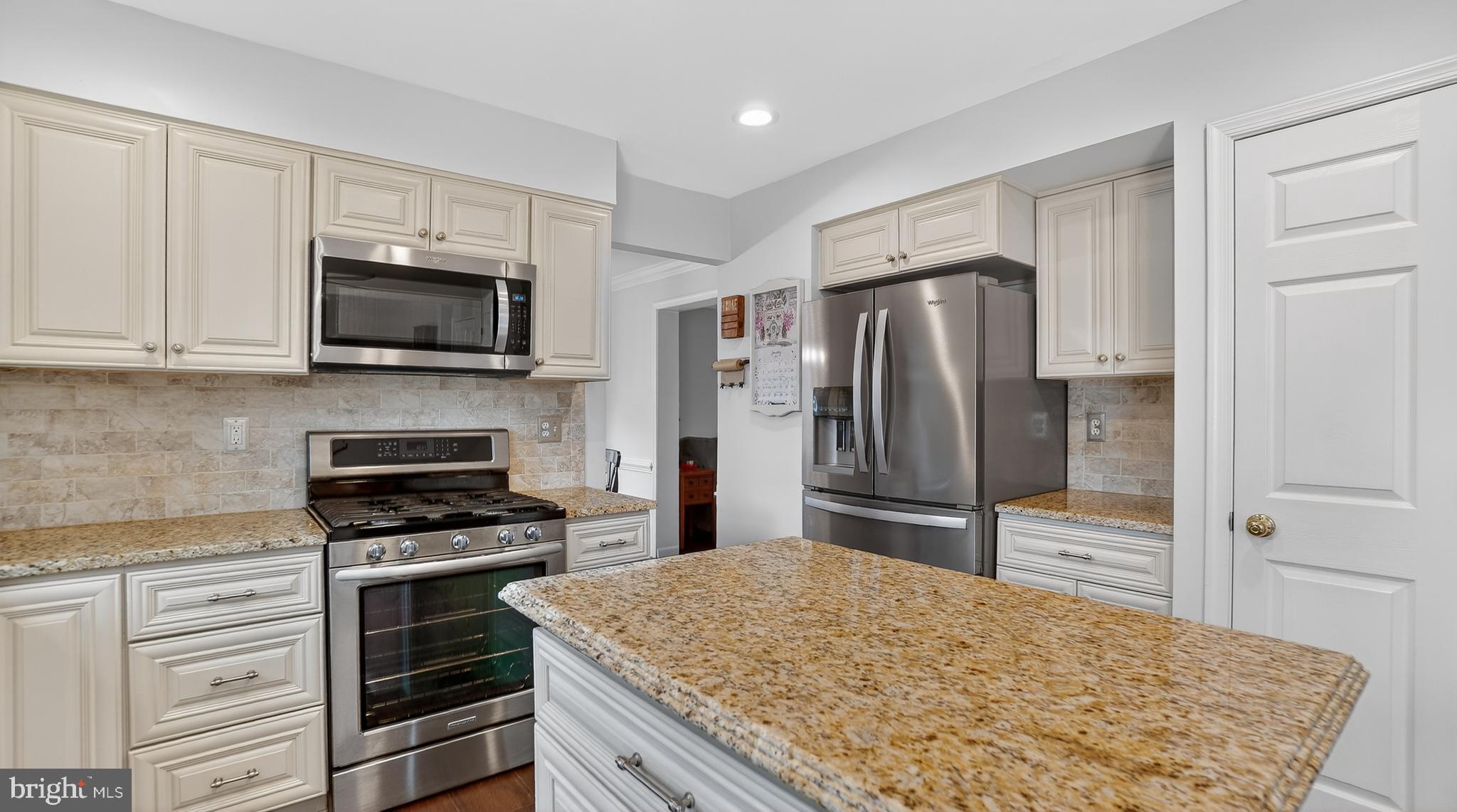 CHAPMAN FARM - Residential