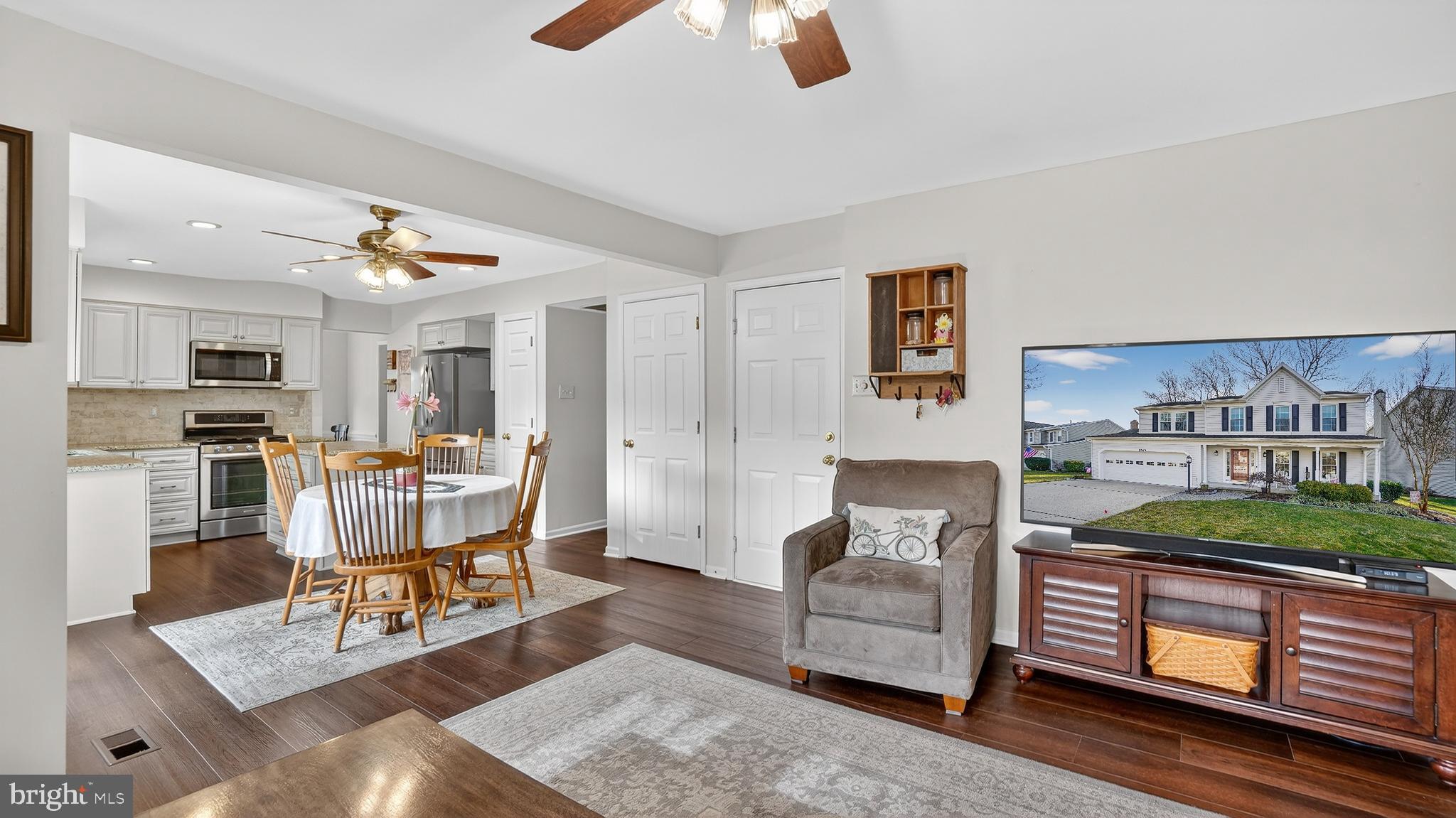 CHAPMAN FARM - Residential