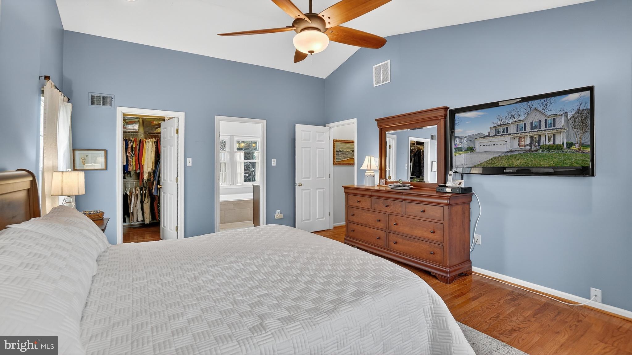 CHAPMAN FARM - Residential