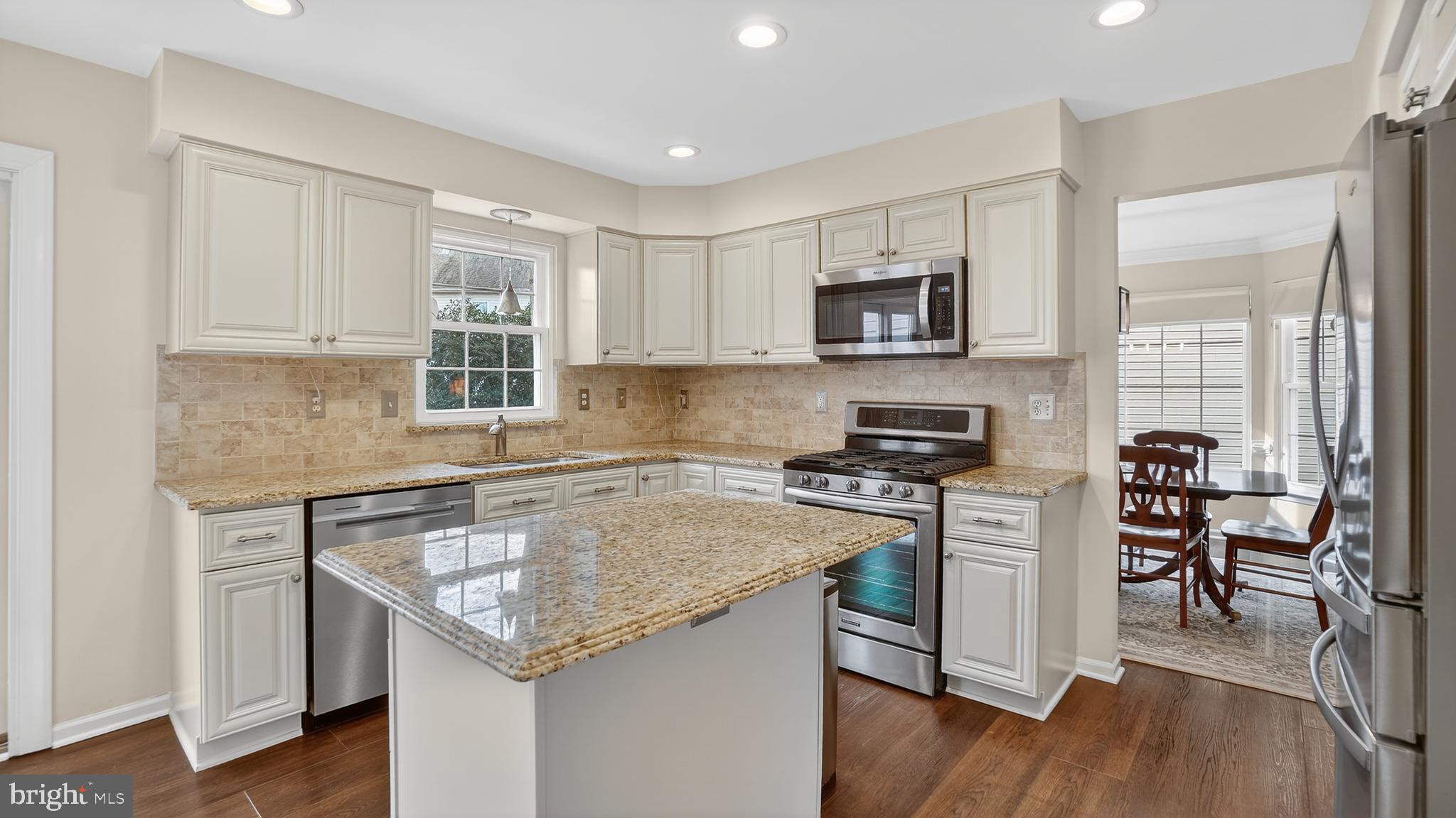 CHAPMAN FARM - Residential