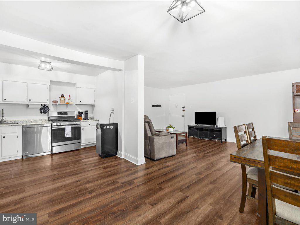 FAIRWINDS ON SEVERN - Residential