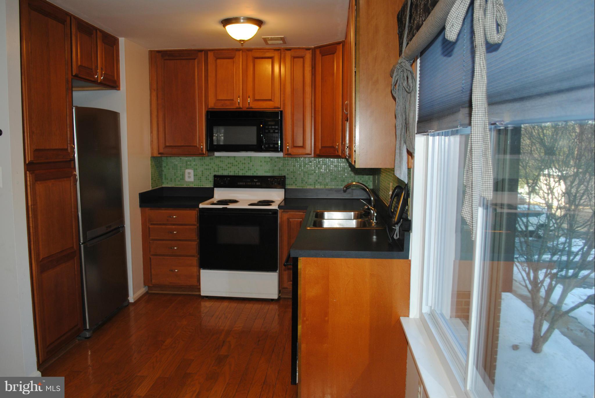 THE WESTERLIES - Residential Lease