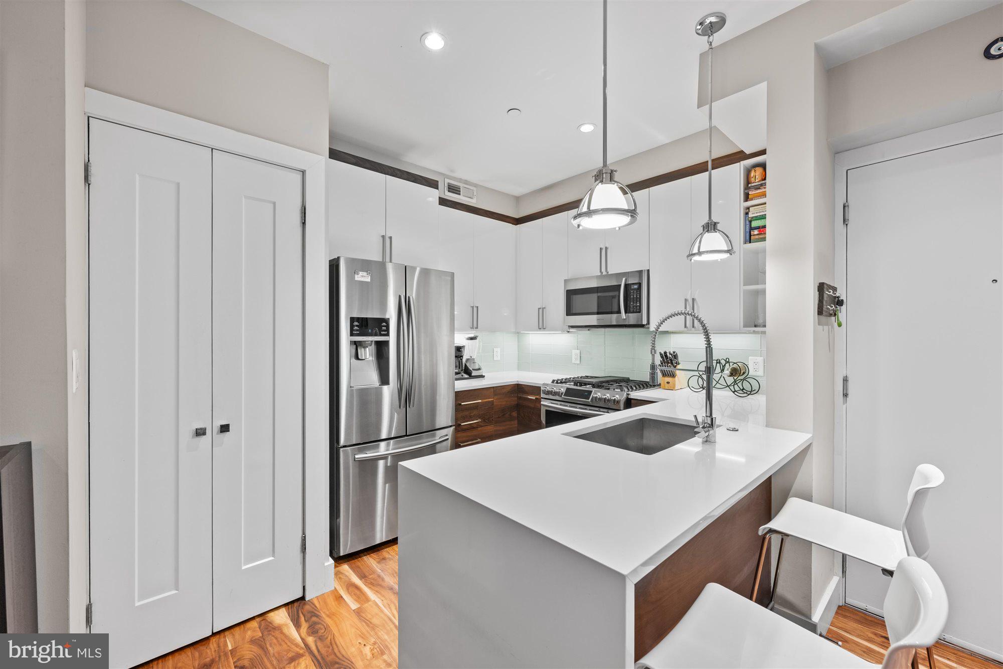 1337 K STREET SE 101