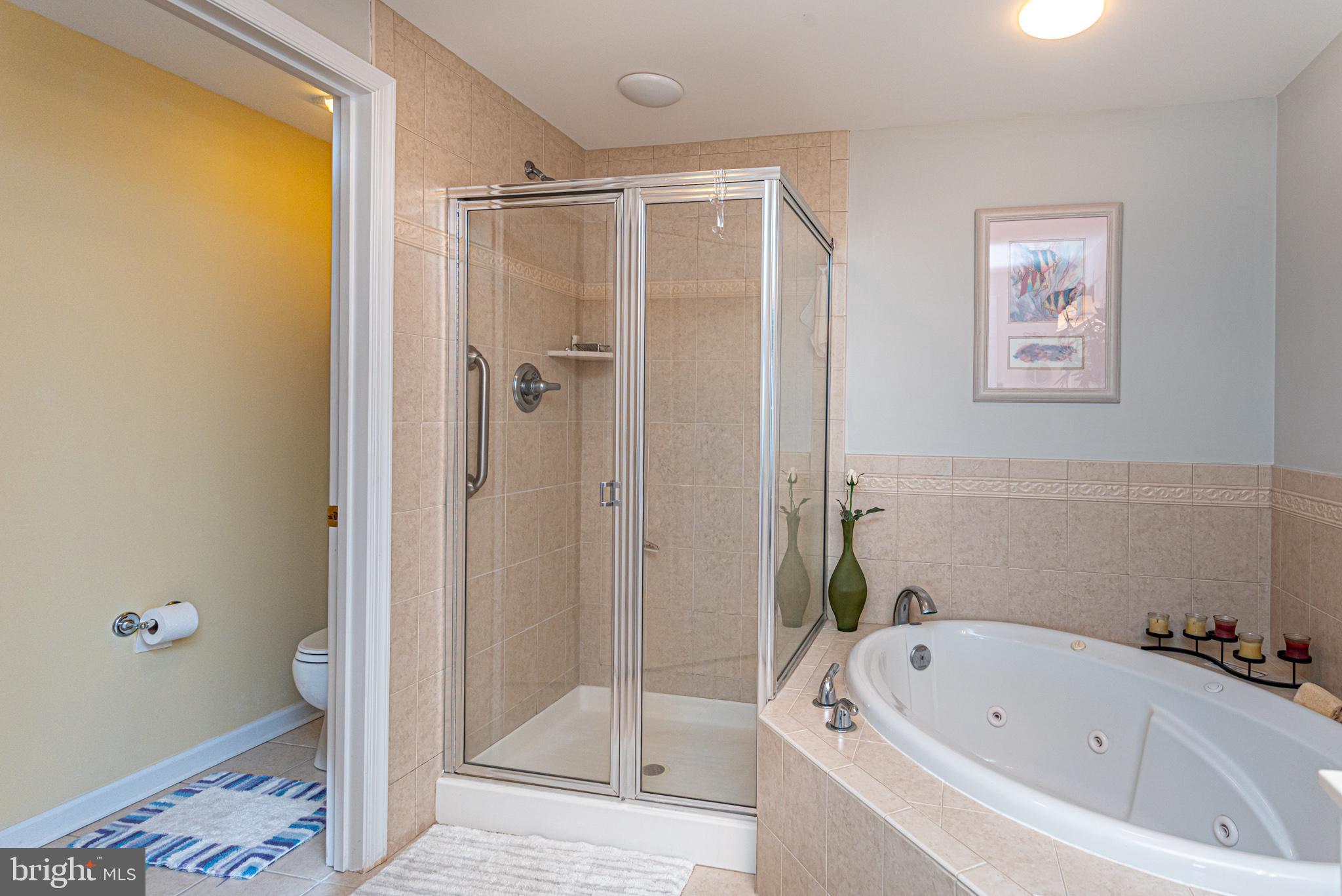 HARBOUR LIGHT CONDOS - Residential