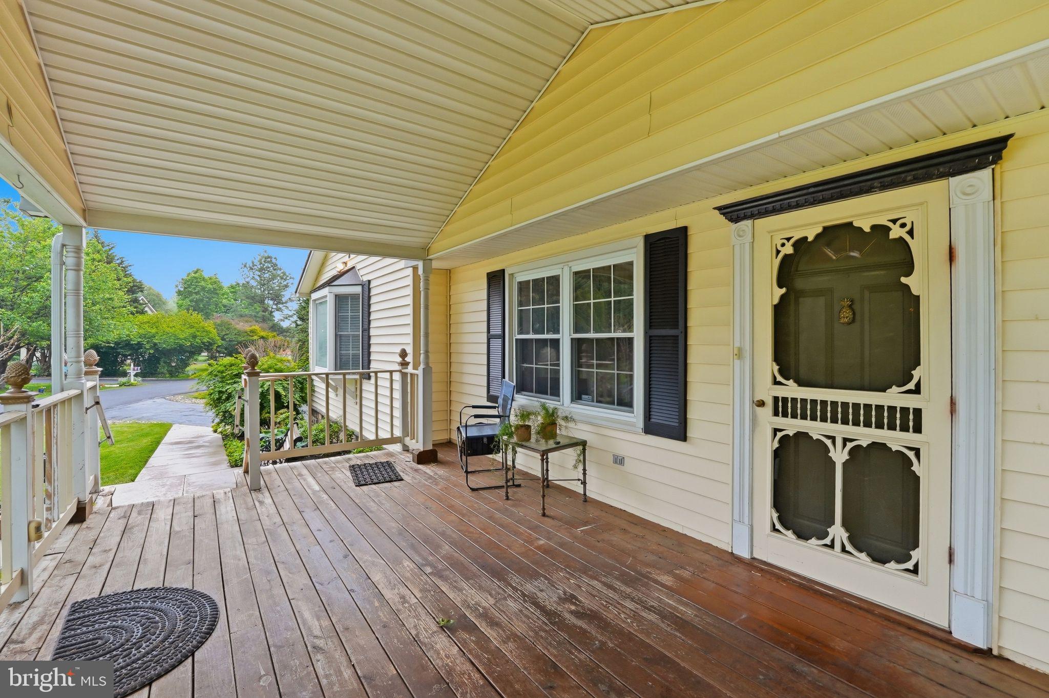 BROADVIEW ACRES - Residential
