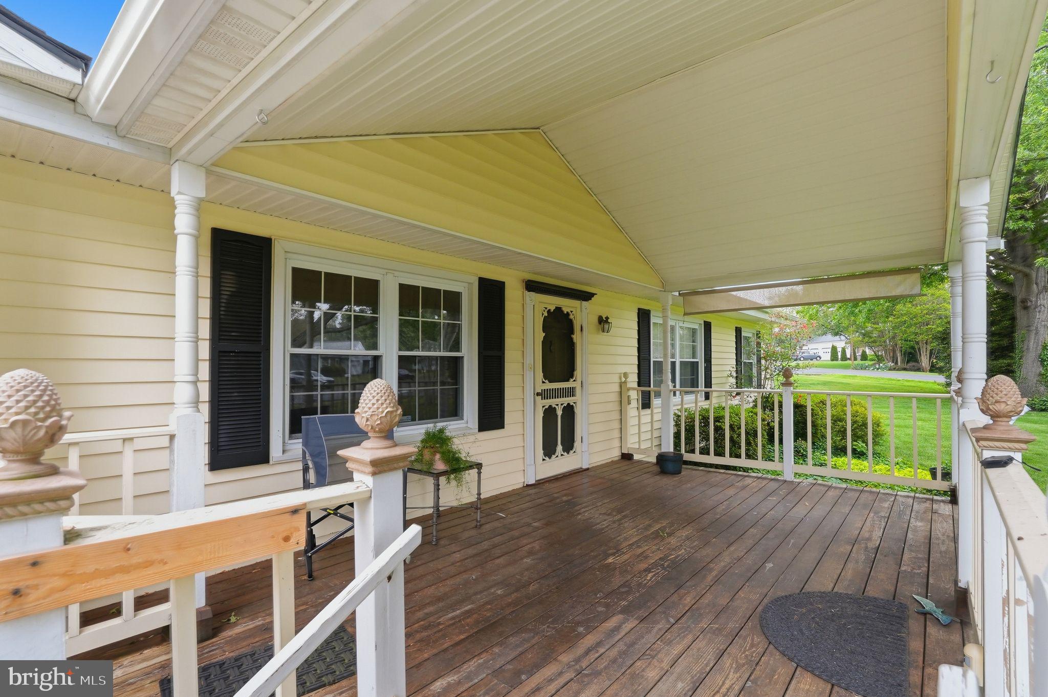 BROADVIEW ACRES - Residential