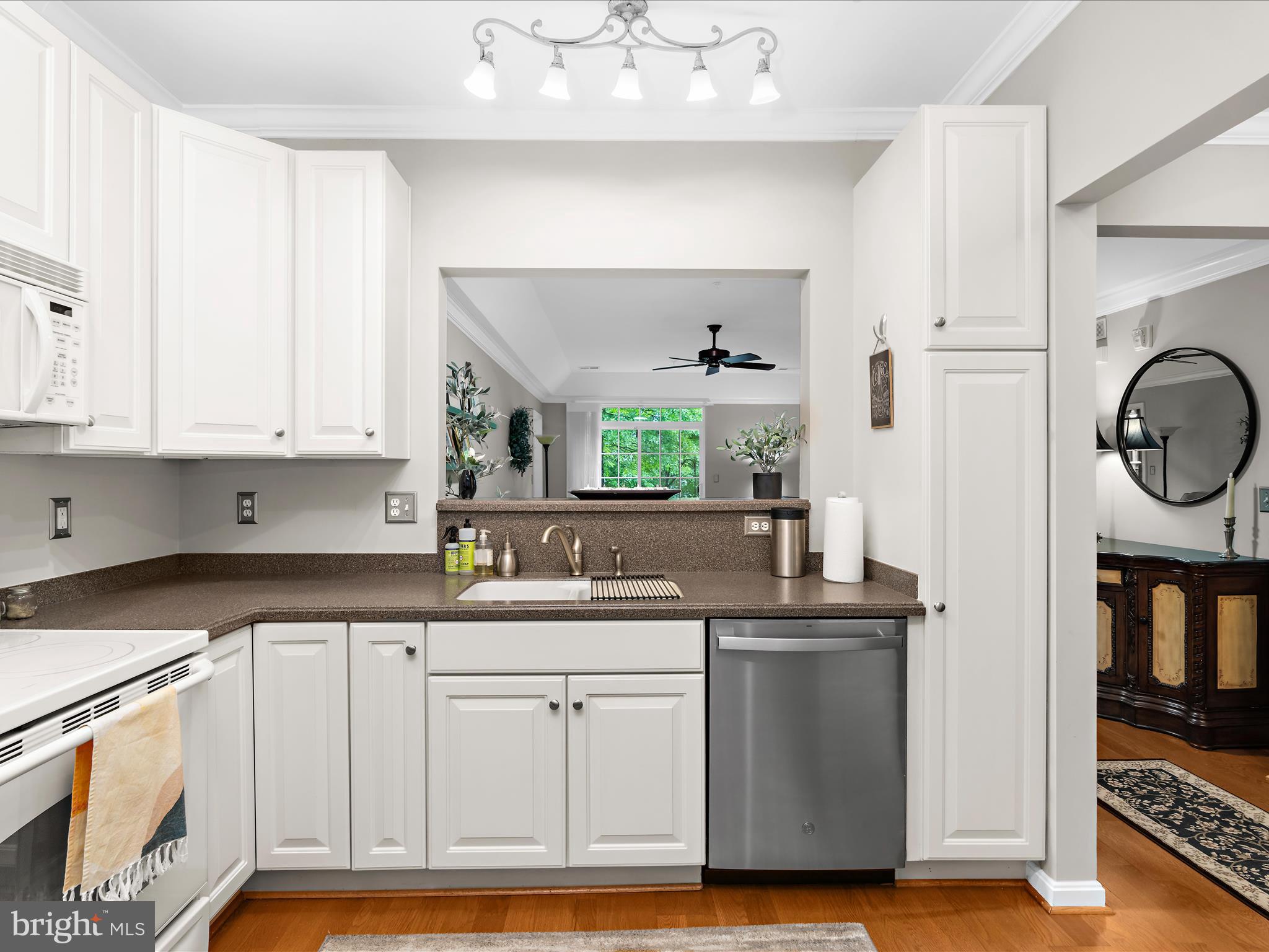 6155 SHADYWOOD ROAD 105