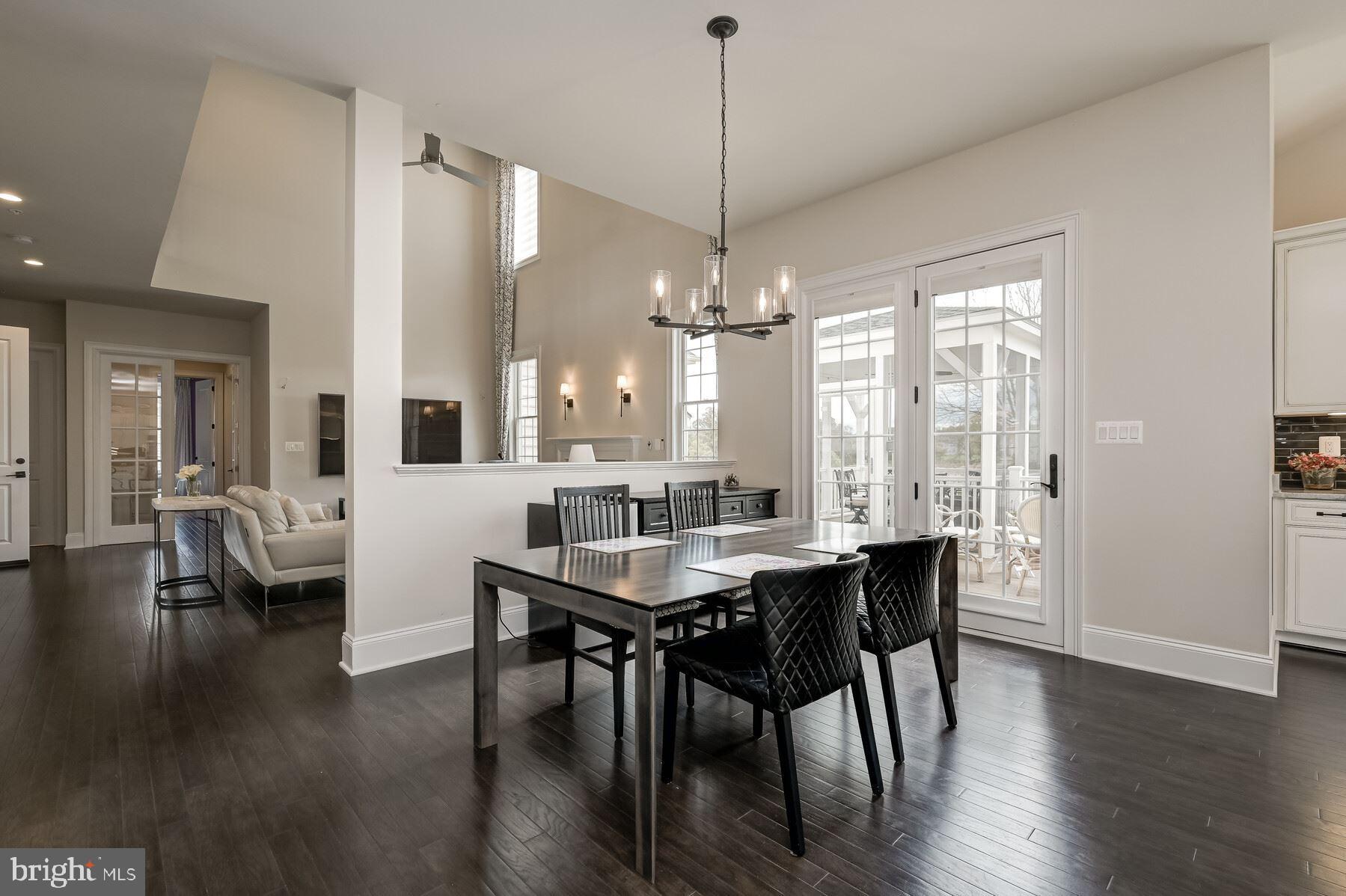 TROTTERS GLEN - Residential