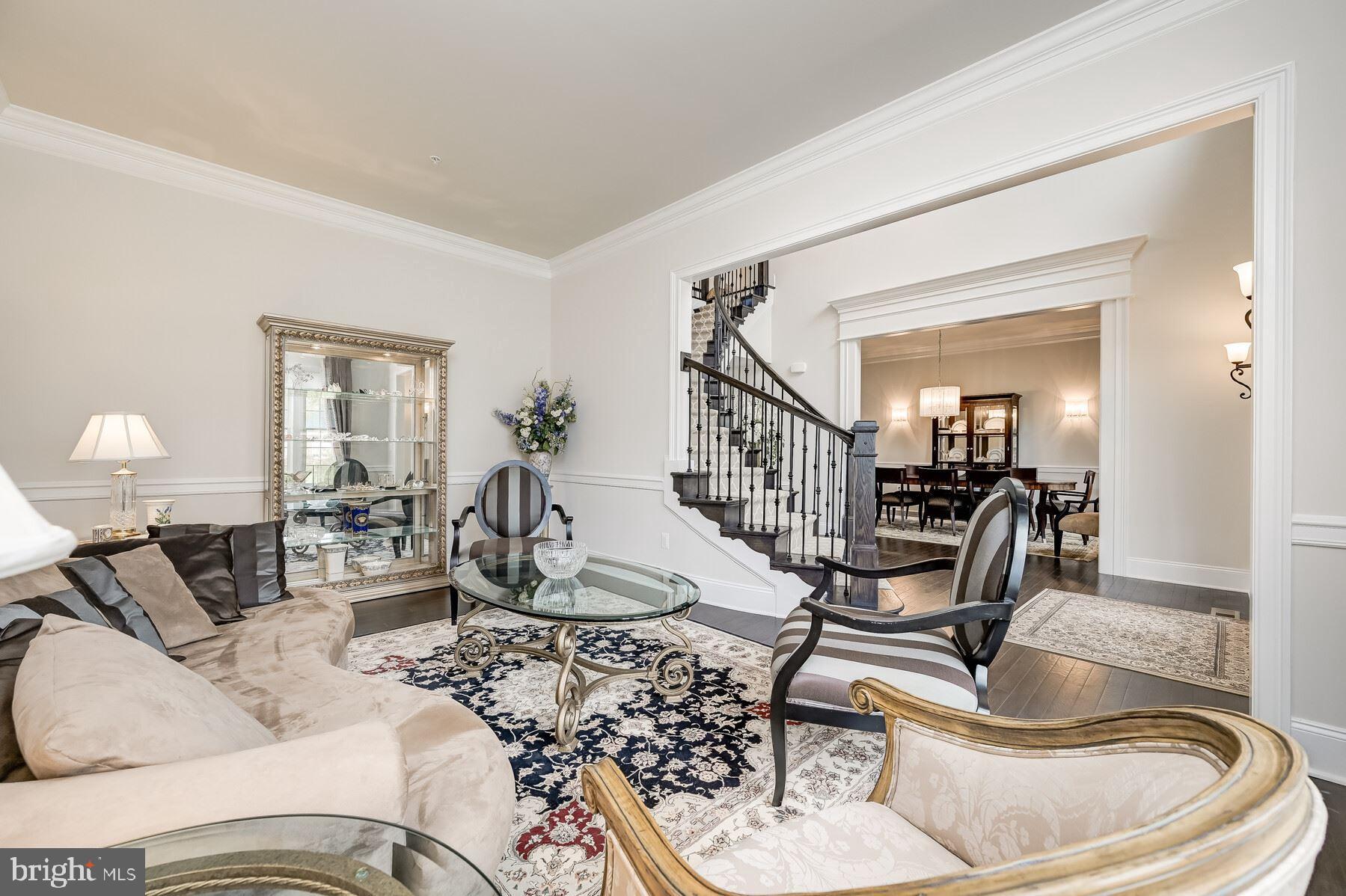 TROTTERS GLEN - Residential