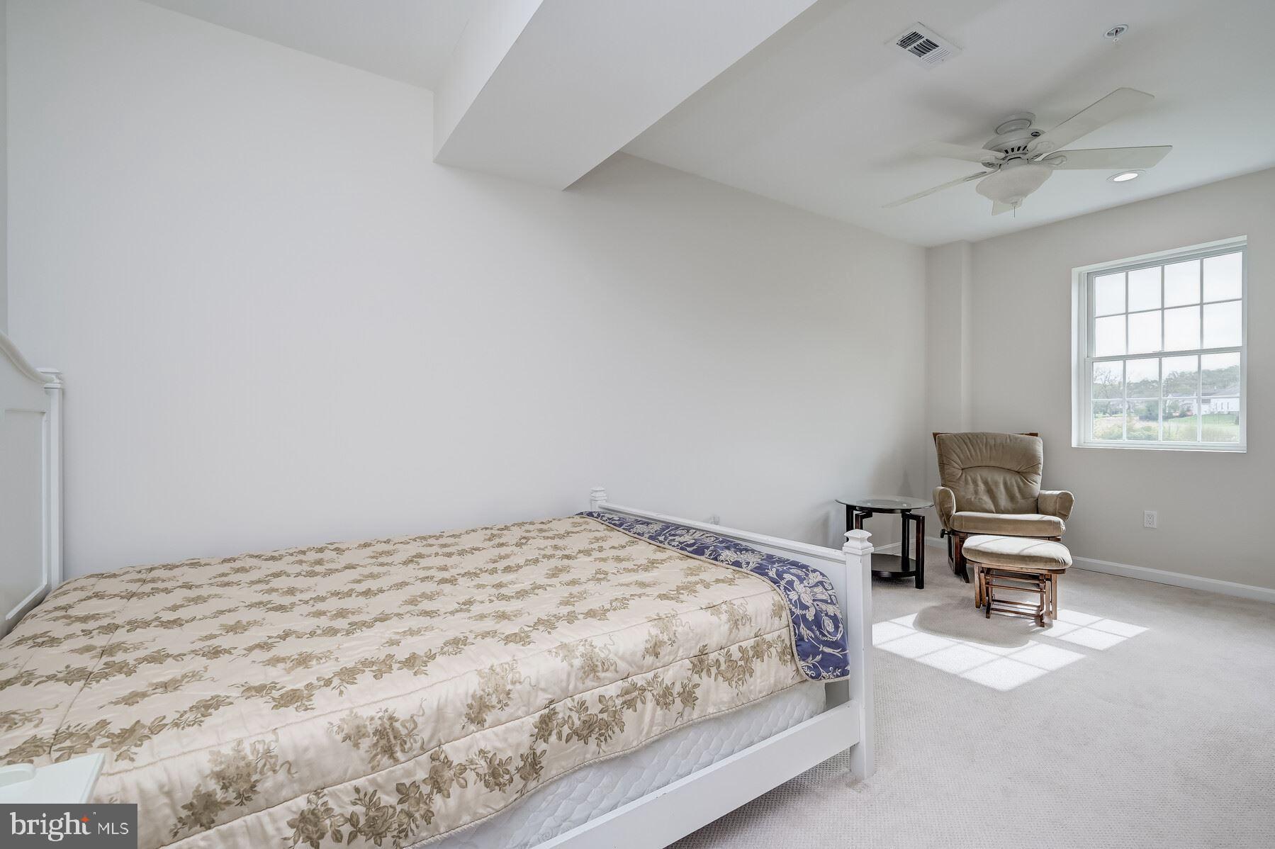 TROTTERS GLEN - Residential