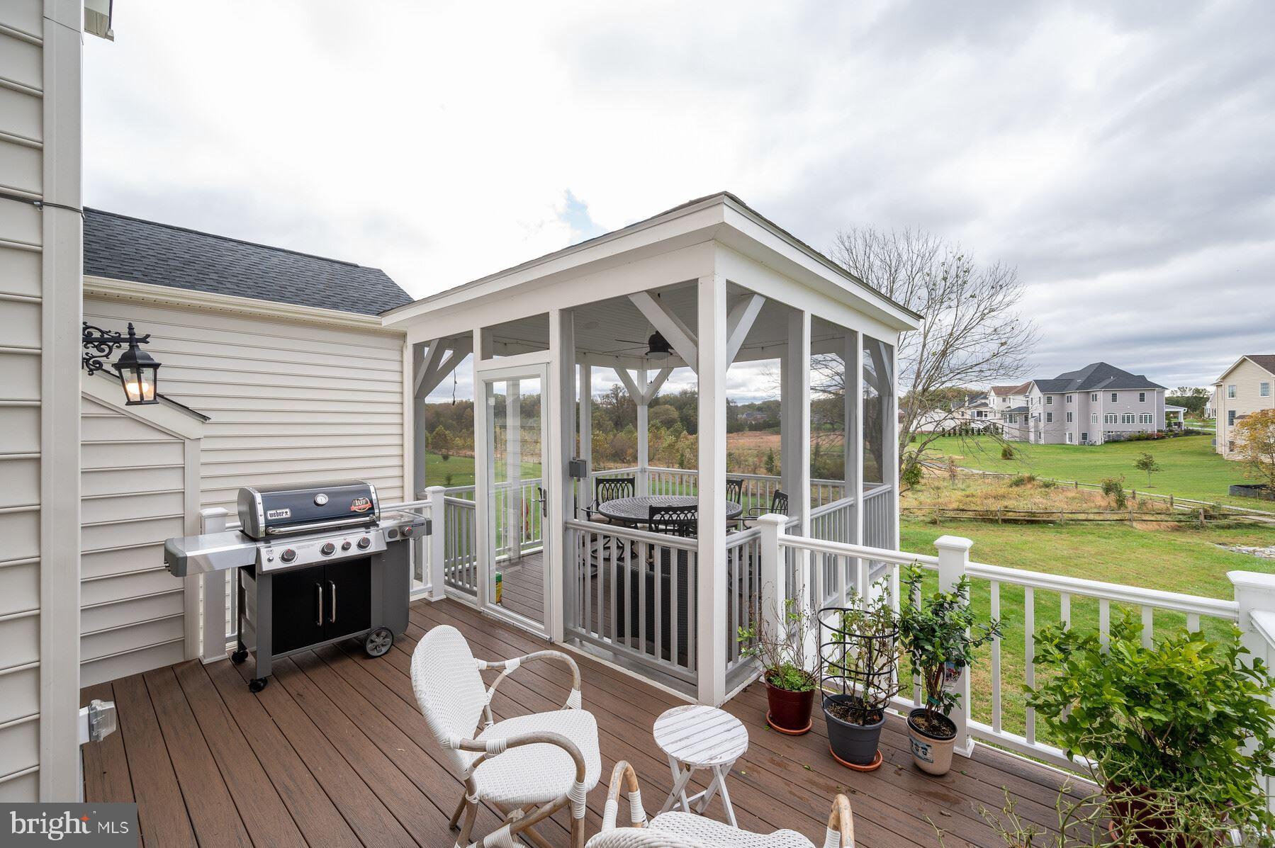 TROTTERS GLEN - Residential