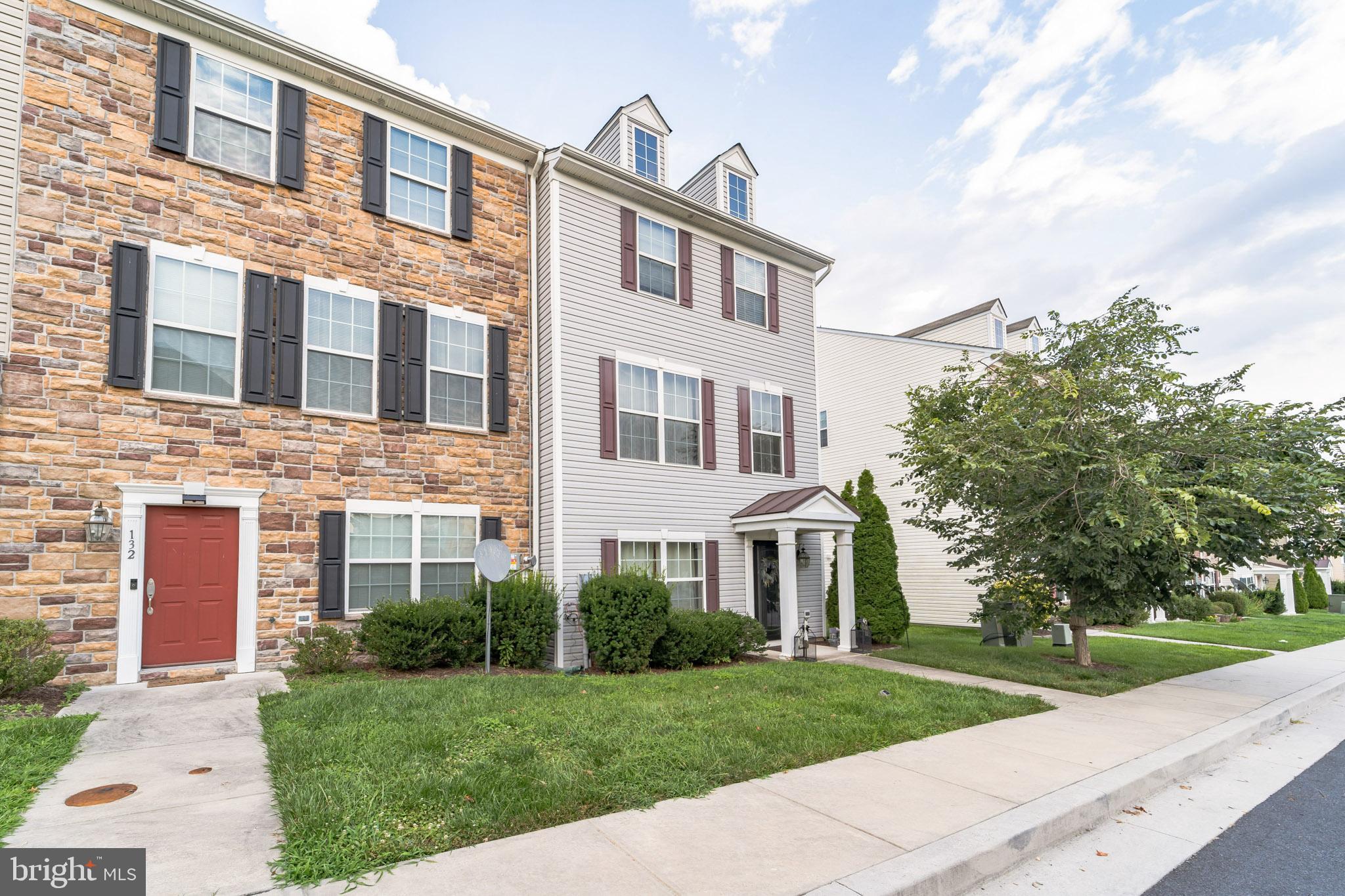 CHARLESTOWN CROSSING - Residential