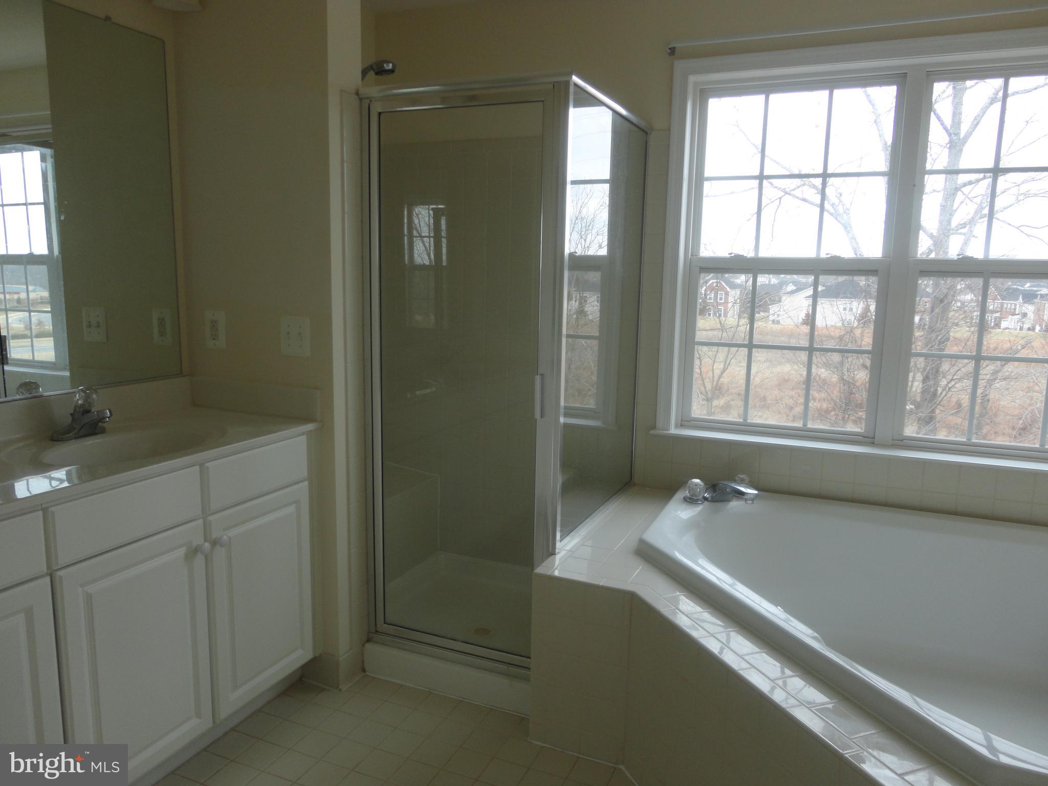 STONE RIDGE NORTH - Residential Lease