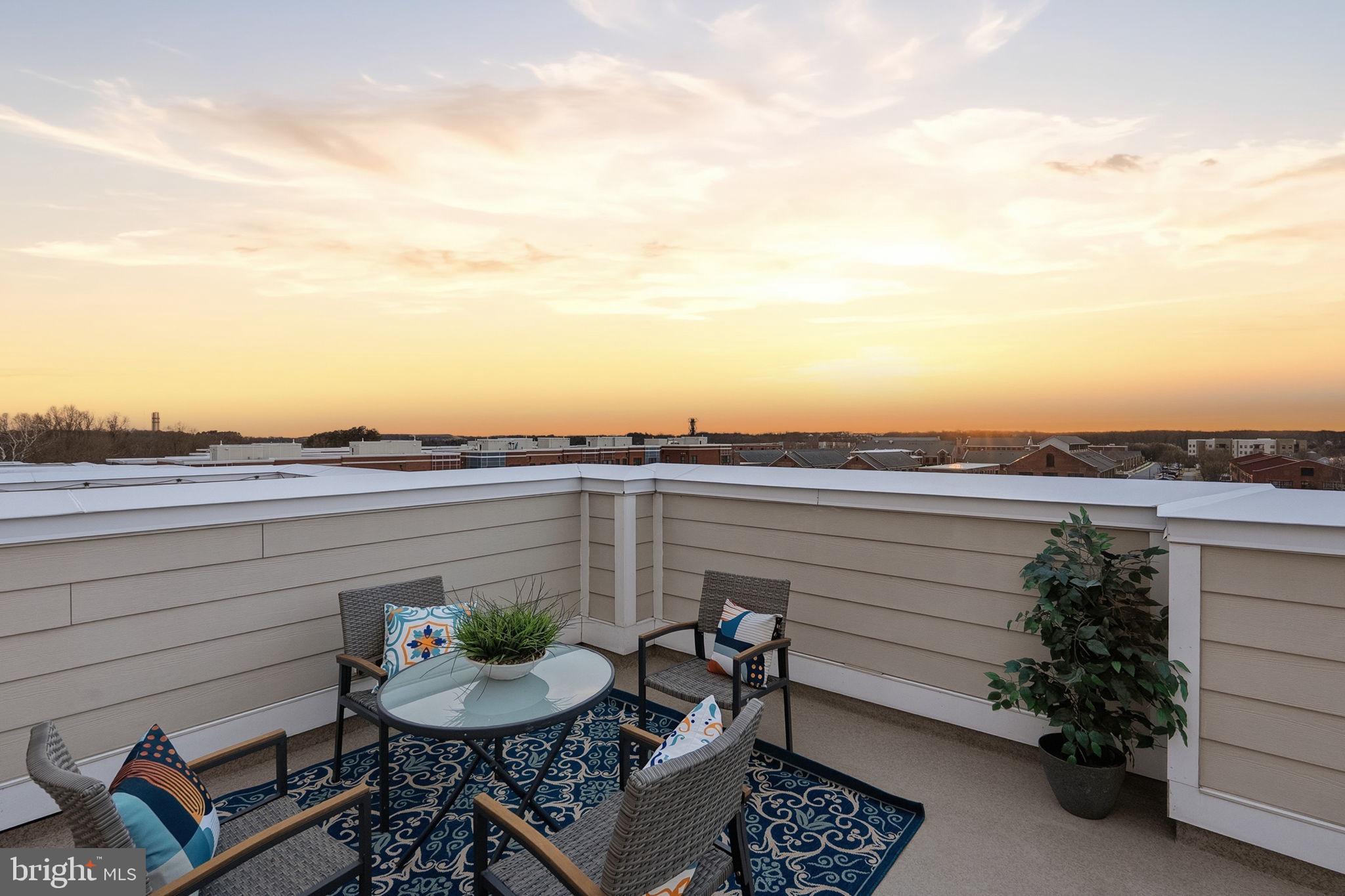 9193 CENTRAL GREEN STREET