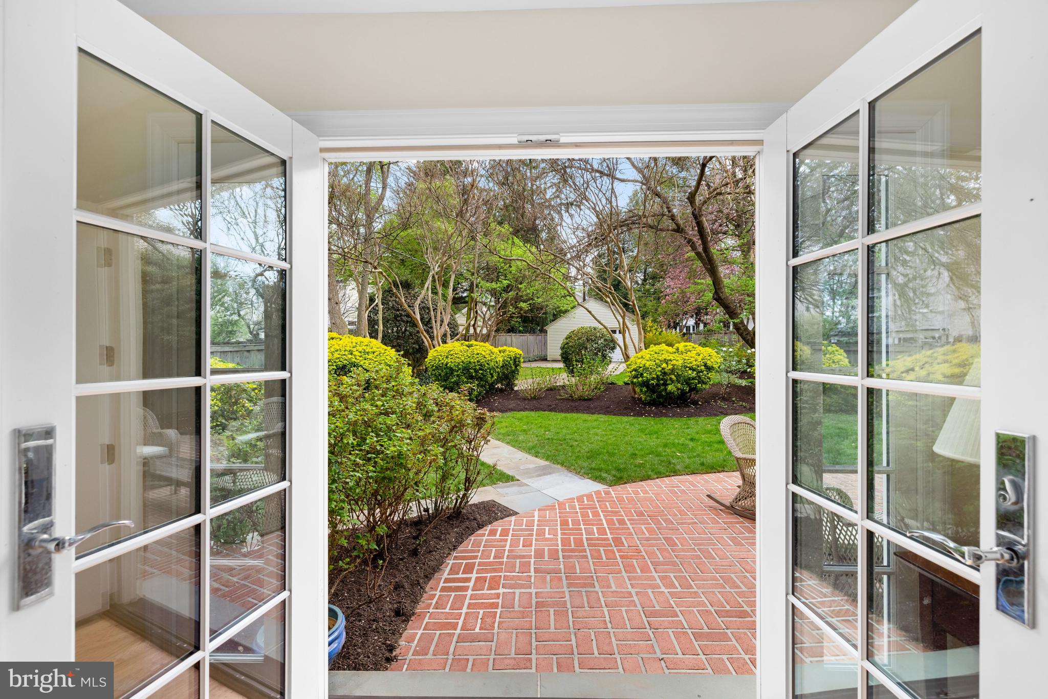 CHEVY CHASE VILLAGE - Residential