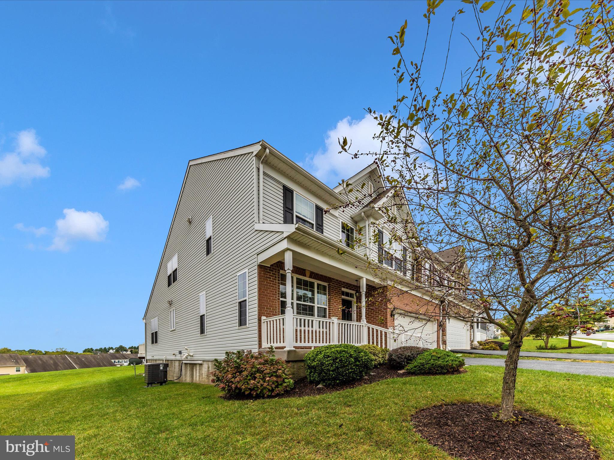 GREENVALE MEWS - Residential