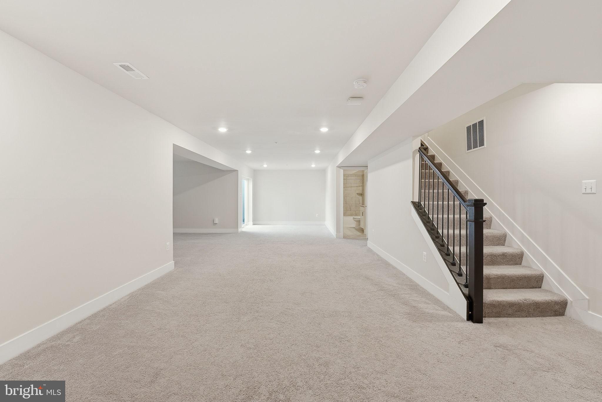 STONEHAVEN - Residential