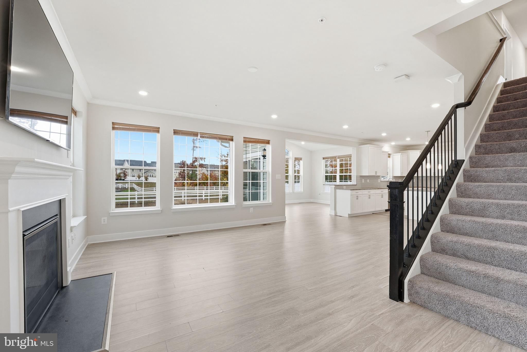 STONEHAVEN - Residential