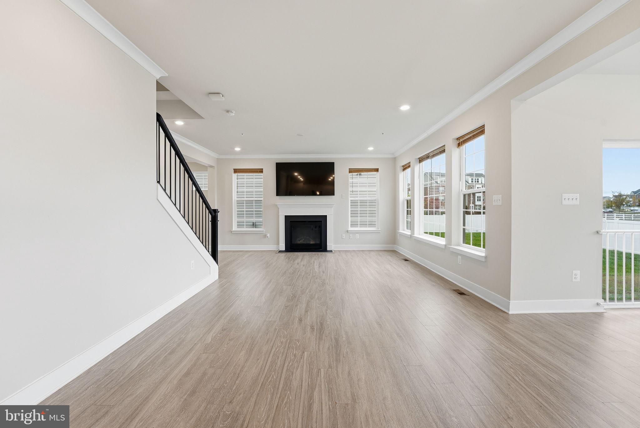 STONEHAVEN - Residential