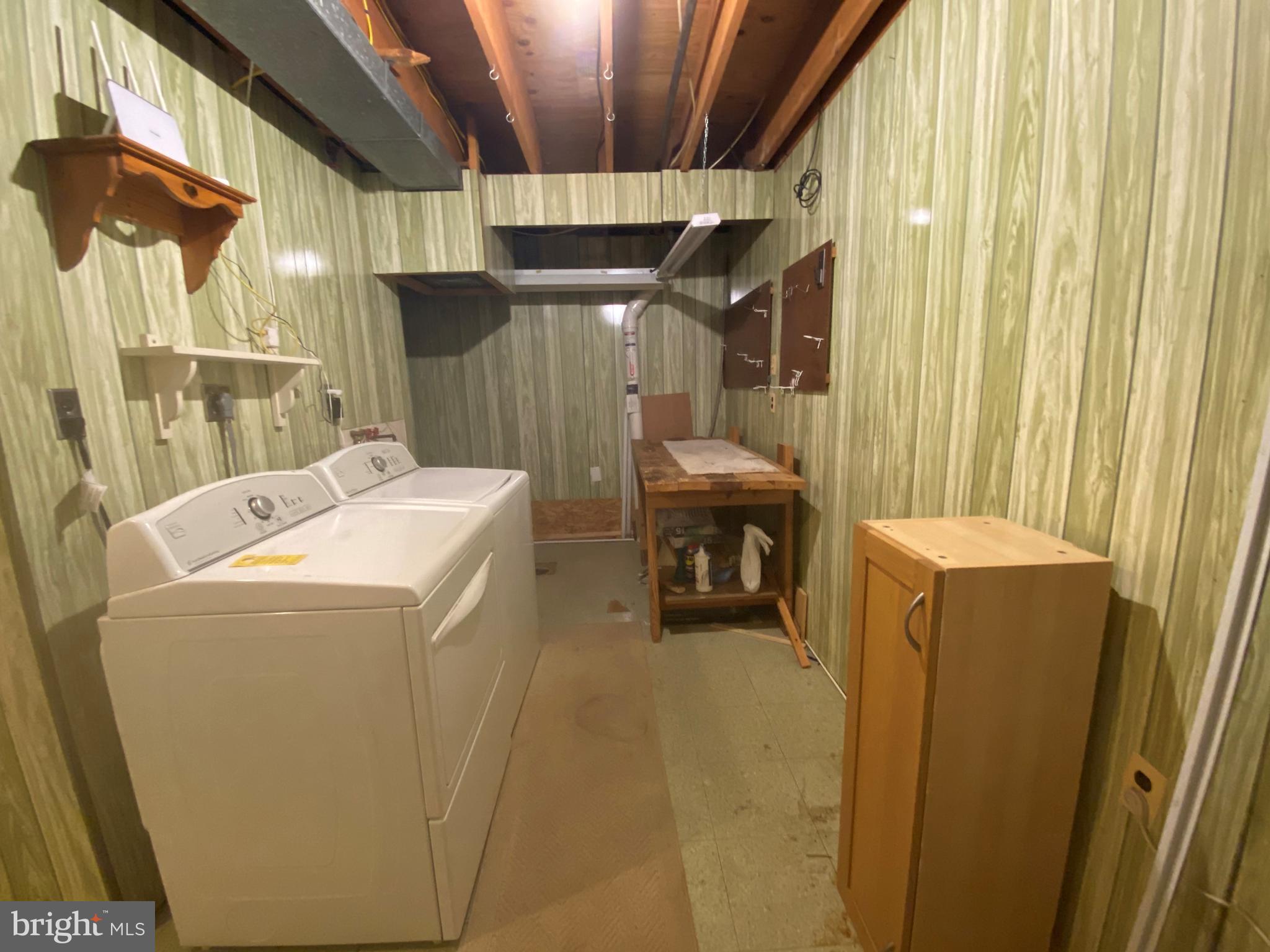 DIAMOND FARMS - Residential