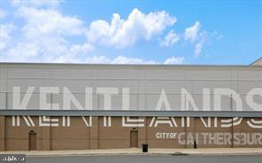 DIAMOND FARMS - Residential