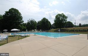 DIAMOND FARMS - Residential