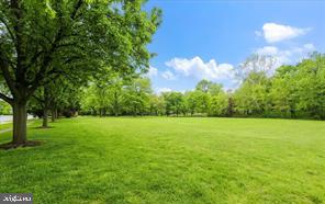 DIAMOND FARMS - Residential