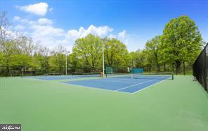 DIAMOND FARMS - Residential