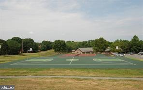 DIAMOND FARMS - Residential