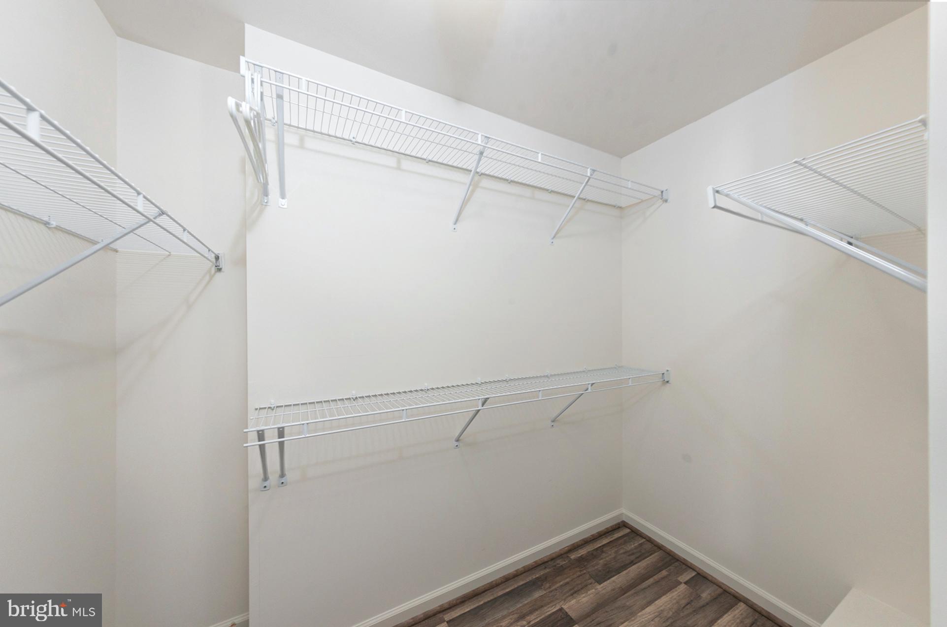 SUMMERWALK AT STONE RIDGE - Residential Lease