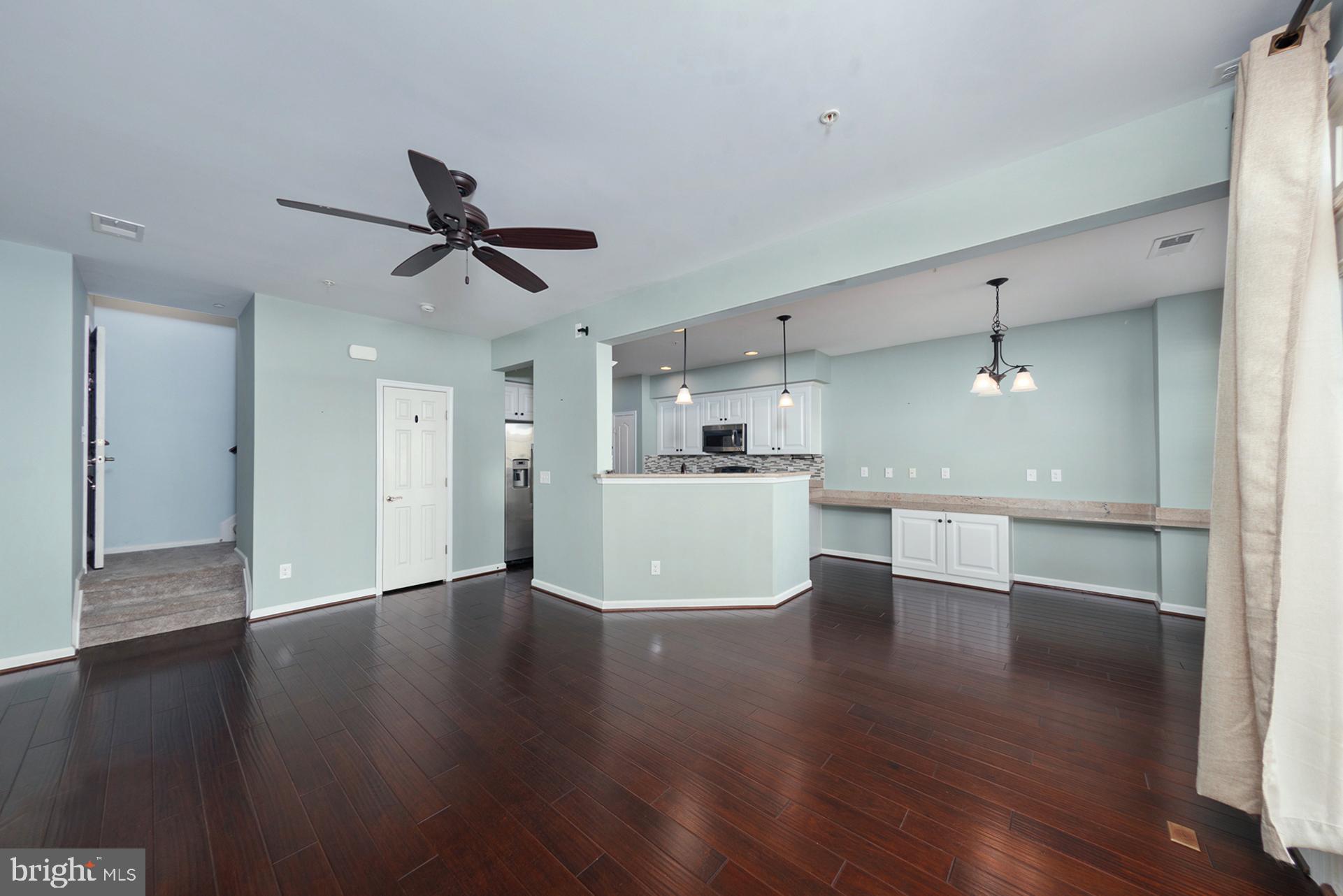 SUMMERWALK AT STONE RIDGE - Residential Lease