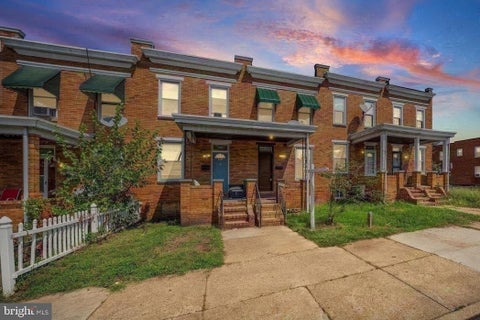 Townhouse For Sale - 1933 Grinnalds Avenue<br/> Baltimore City County, BALTIMORE, MD 21230