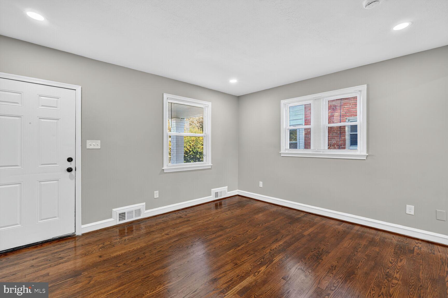 1109 CONGRESS STREET SE