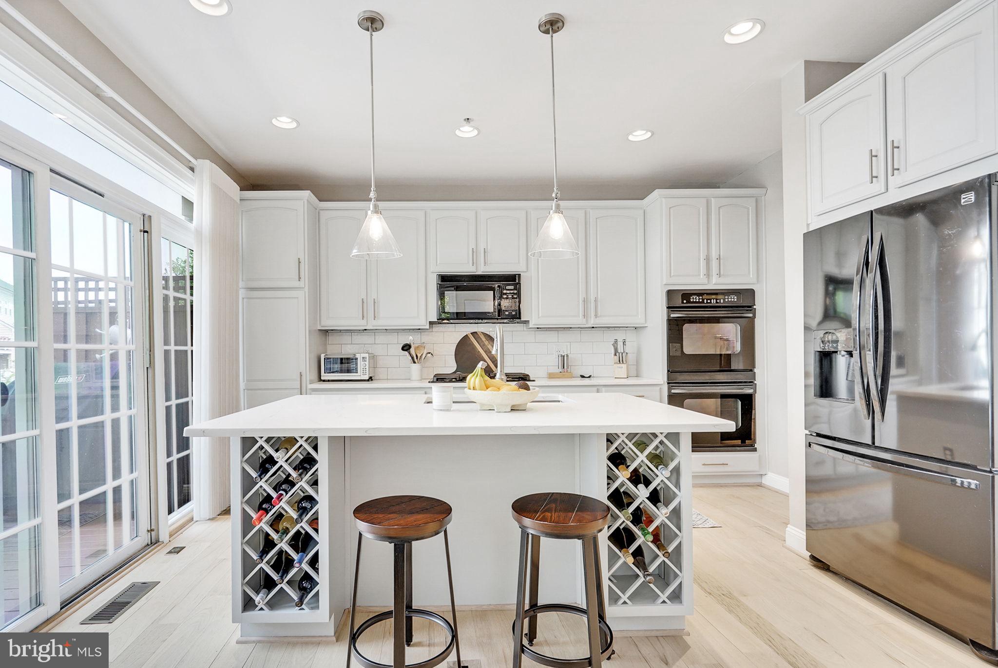 CAMERON STATION - Residential