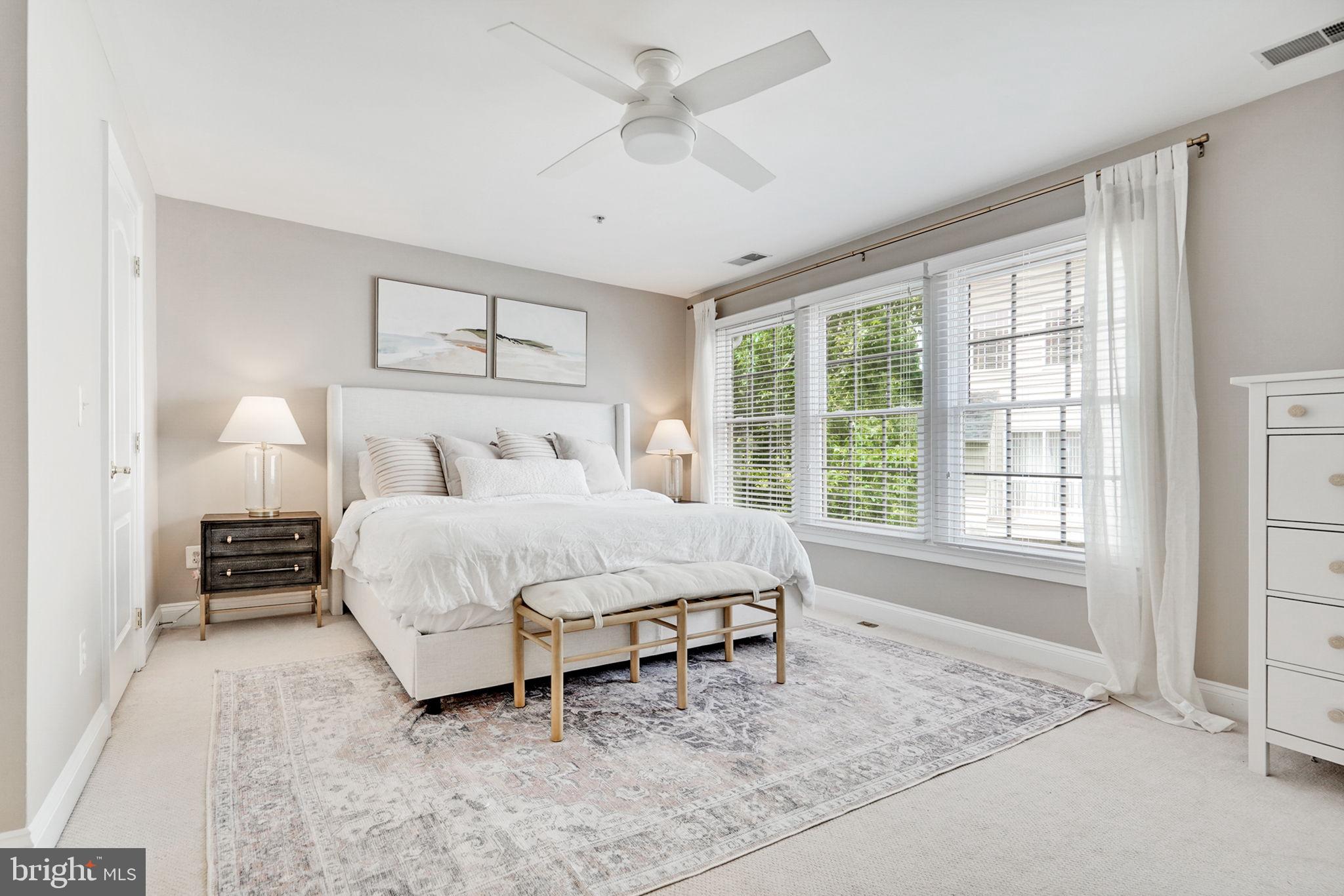 CAMERON STATION - Residential